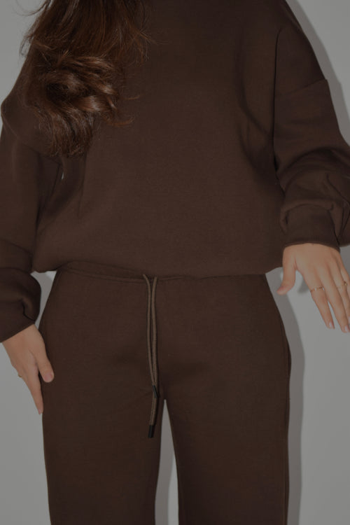 Classic Crewneck in Dark Brown