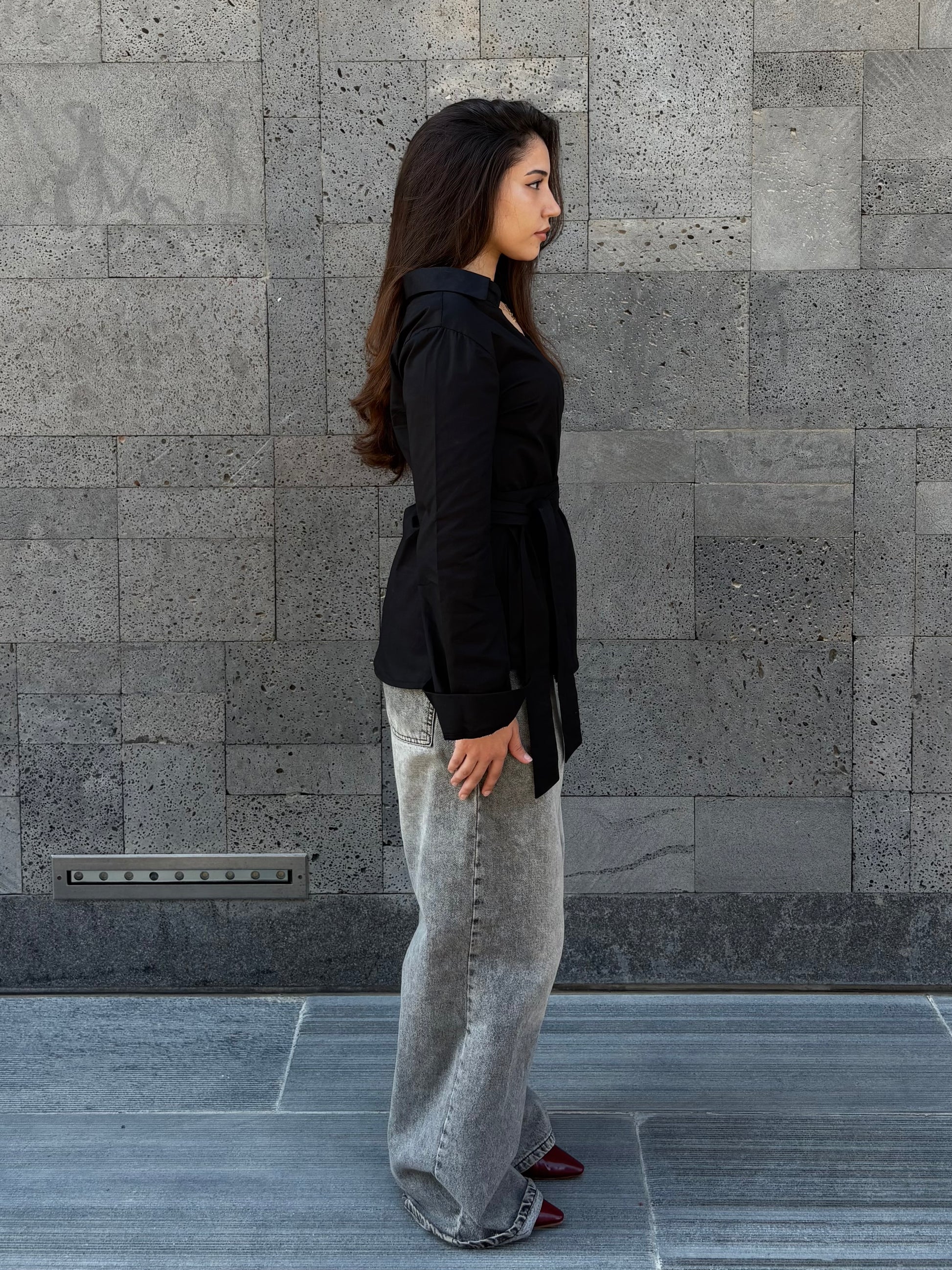 “Rhea” Black top