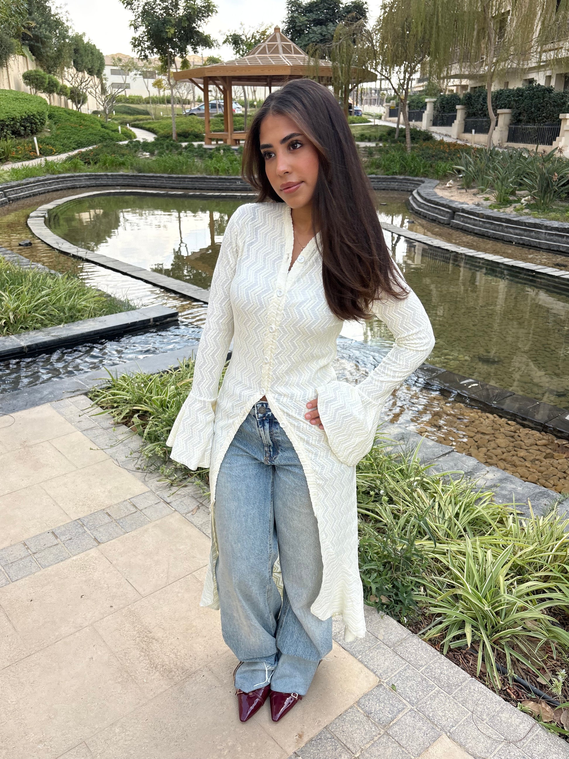 The flare cardigan in Off-White