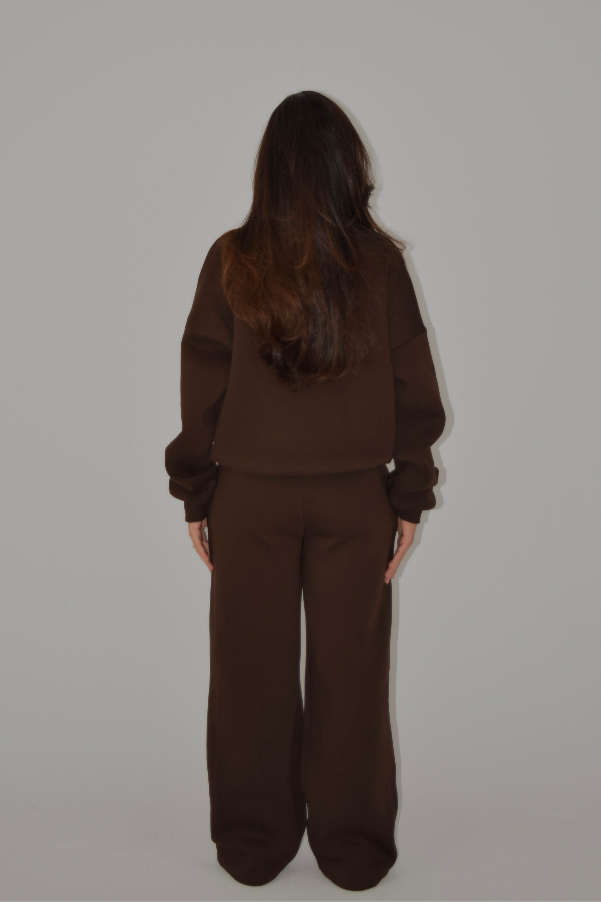 Classic Sweatpants in Dark Brown