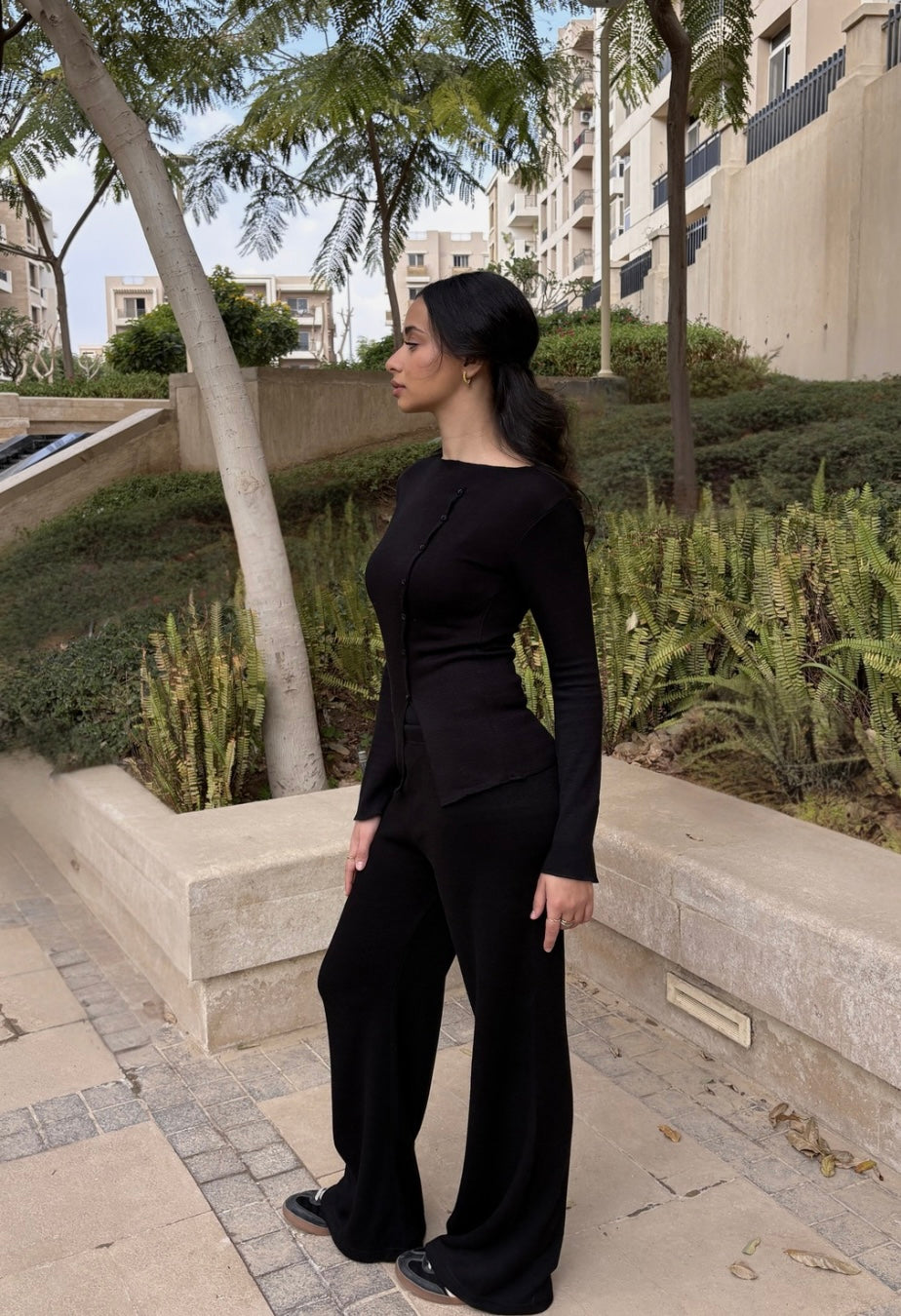 “Airy” knit set in Black