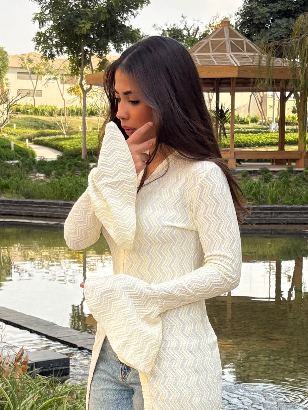 The flare cardigan in Off-White