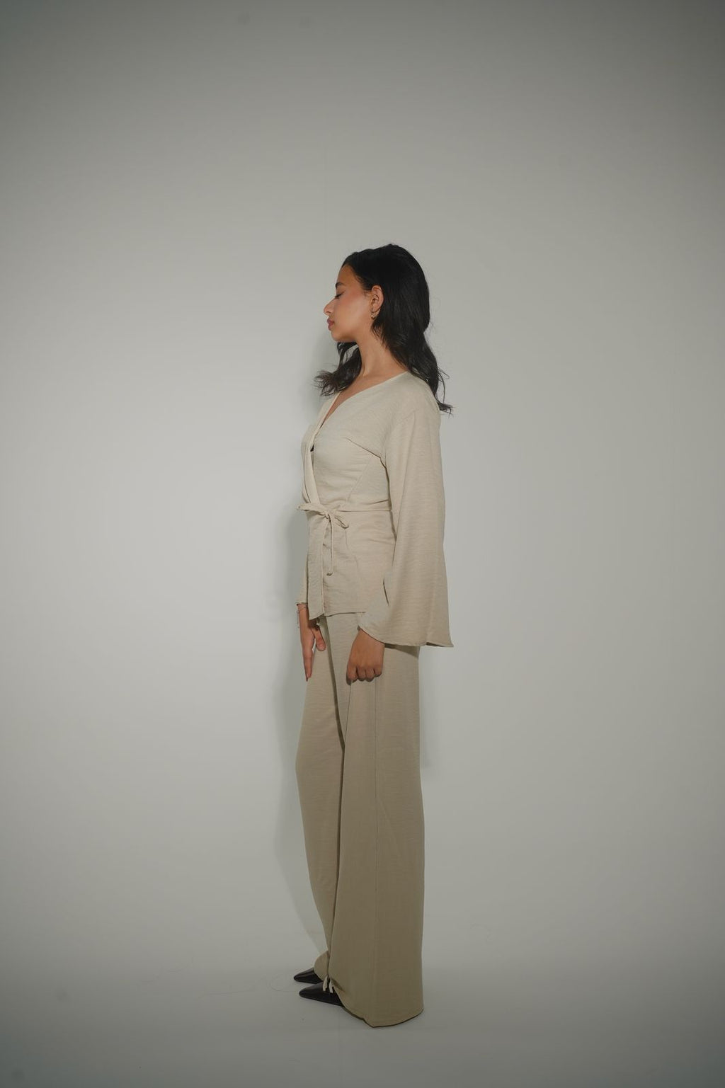 Sage set in Light Beige