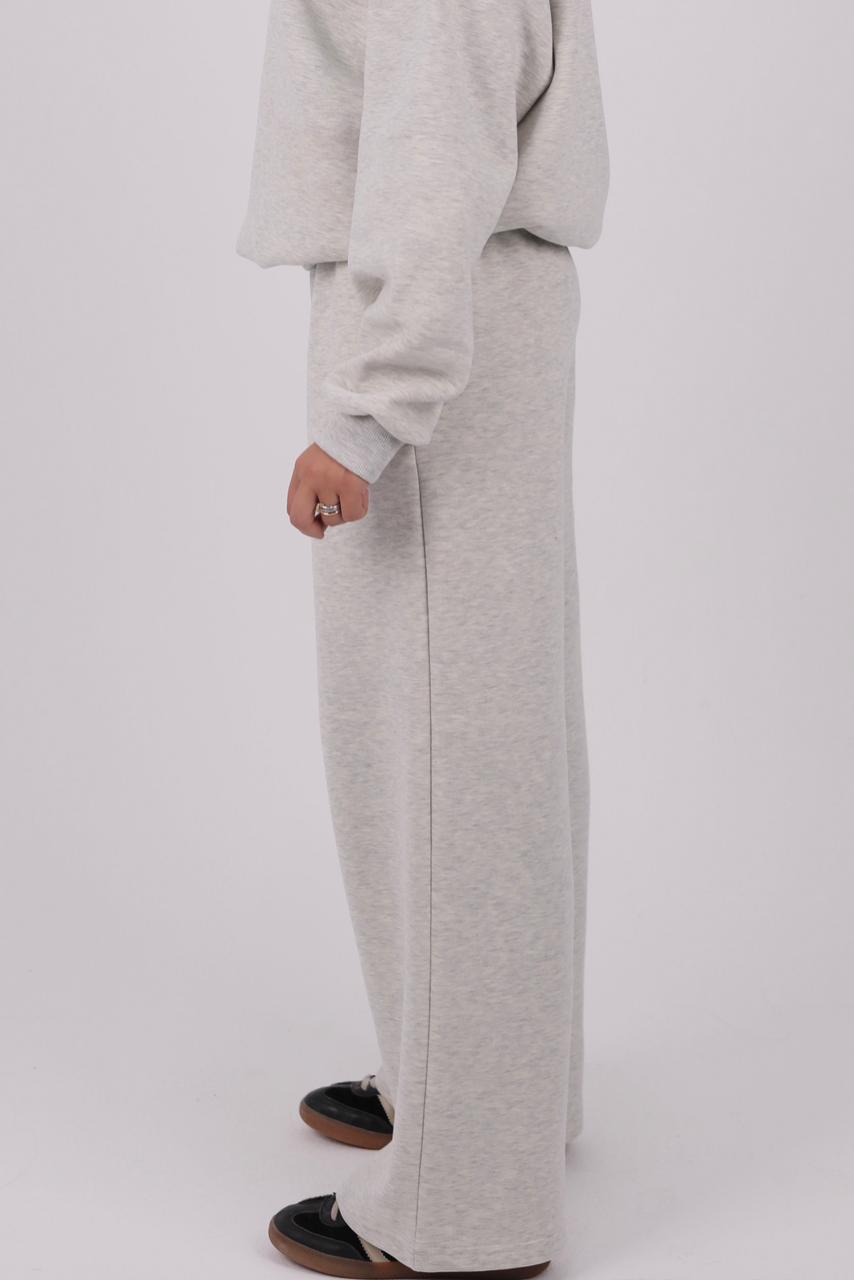 Classic Sweatpants in Light Grey